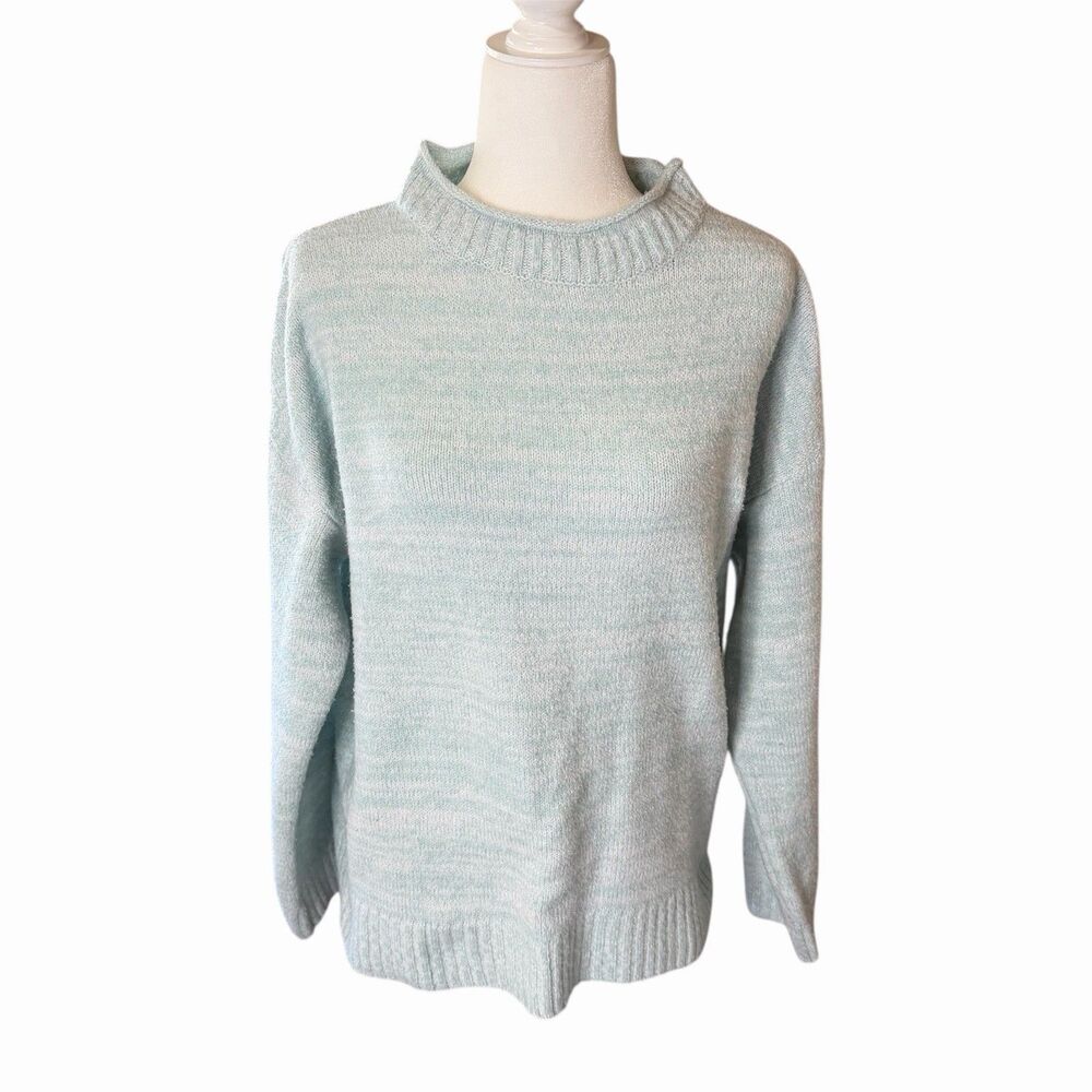 DIP Women's Large Knit Pullover Sweater Soft Pastel Green Crew Neck Long Sleeve‎
